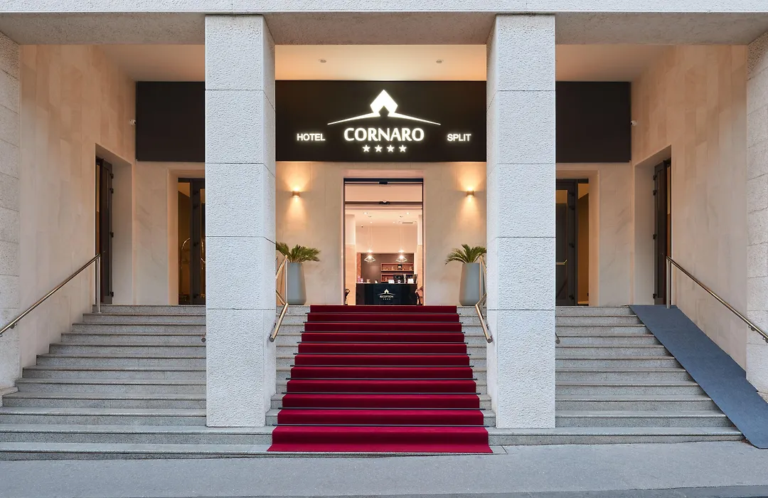Cornaro Hotel-1